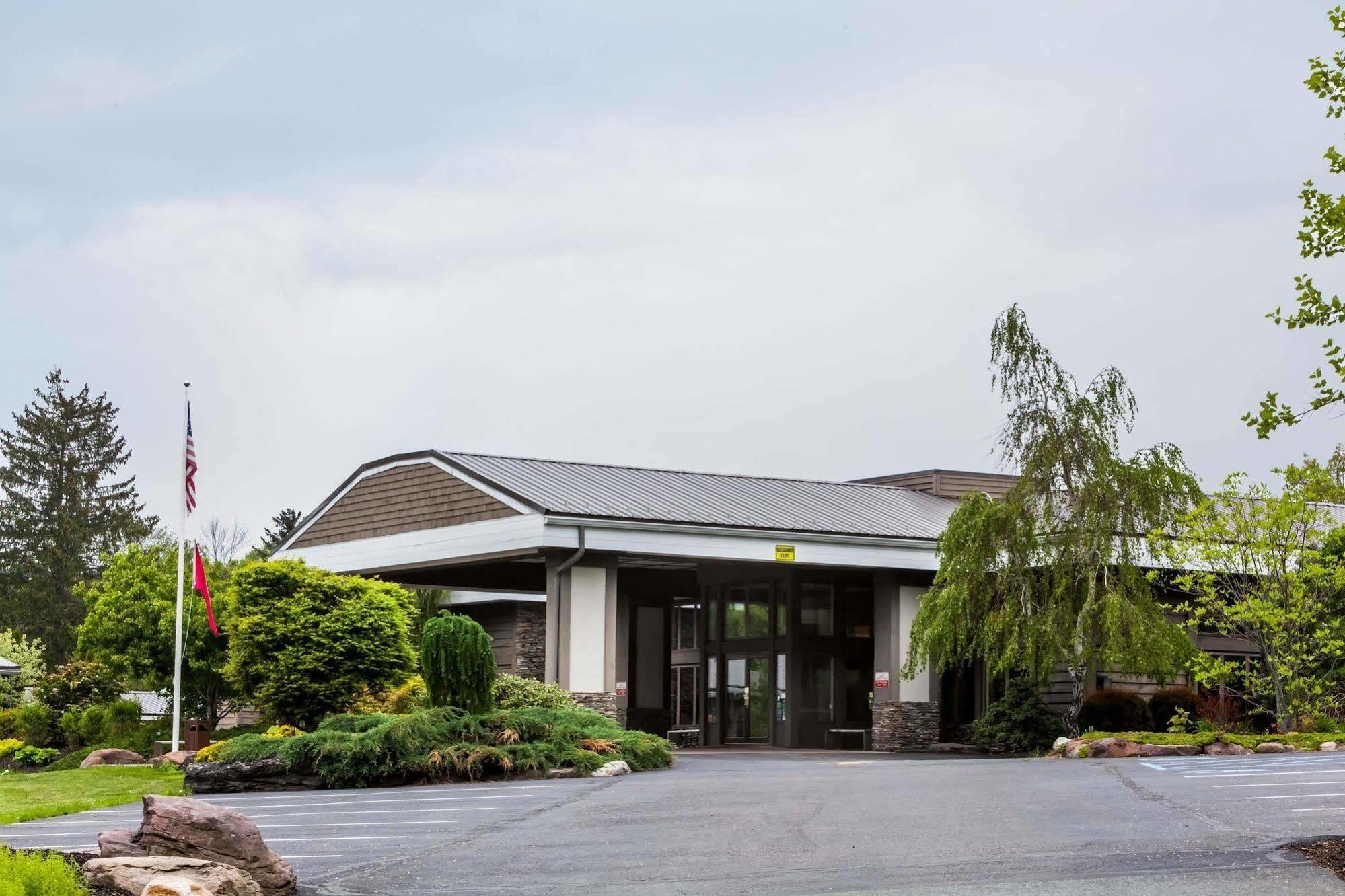 Ramada By Wyndham Rock Hill At Sullivan Center المظهر الخارجي الصورة
