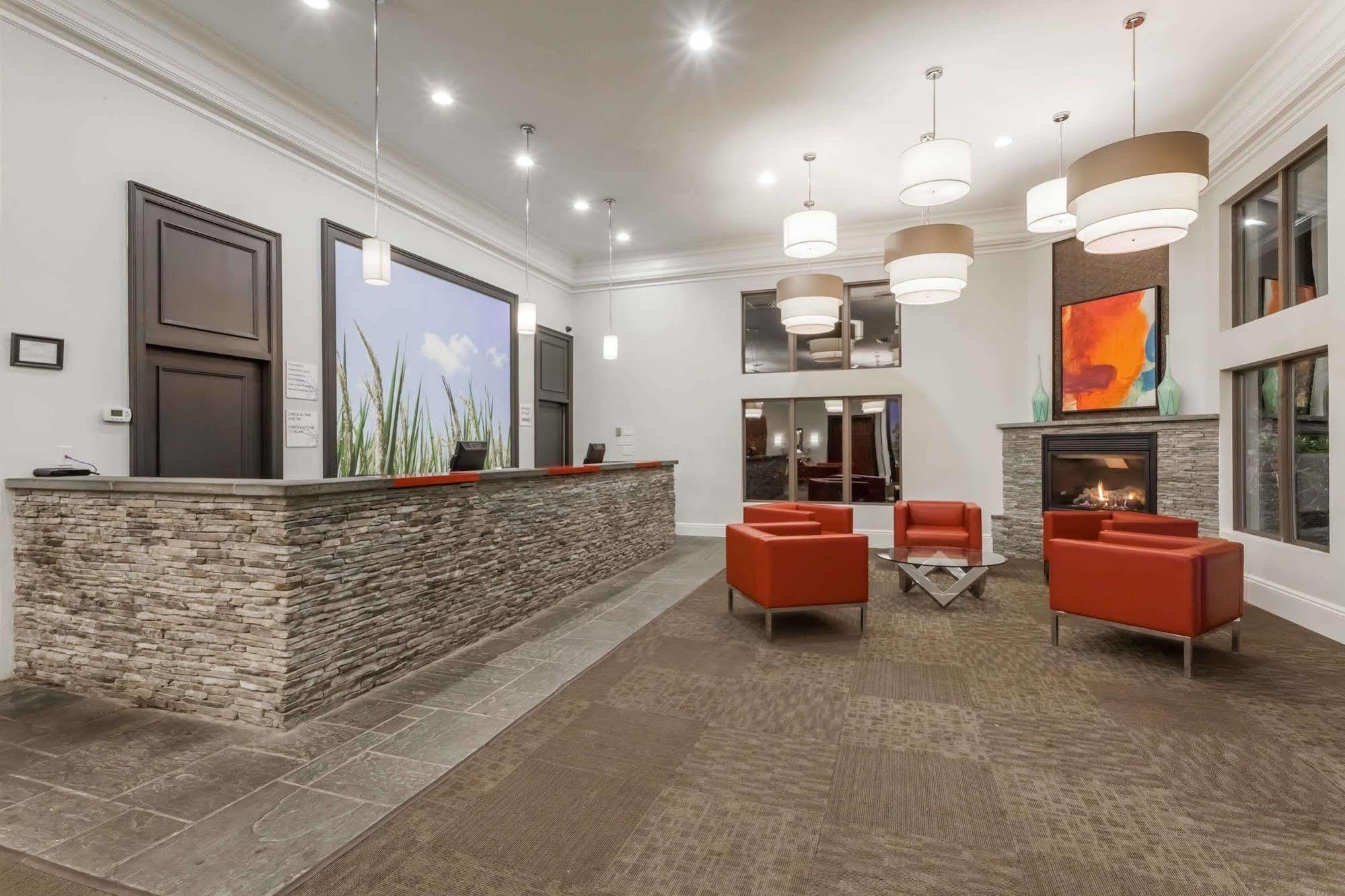 Ramada By Wyndham Rock Hill At Sullivan Center المظهر الخارجي الصورة