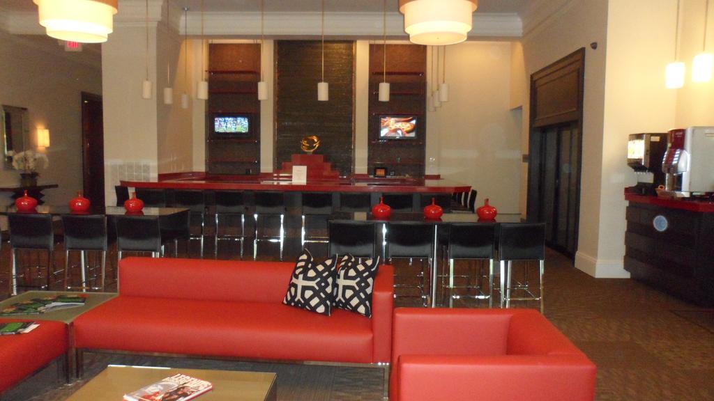 Ramada By Wyndham Rock Hill At Sullivan Center المظهر الخارجي الصورة