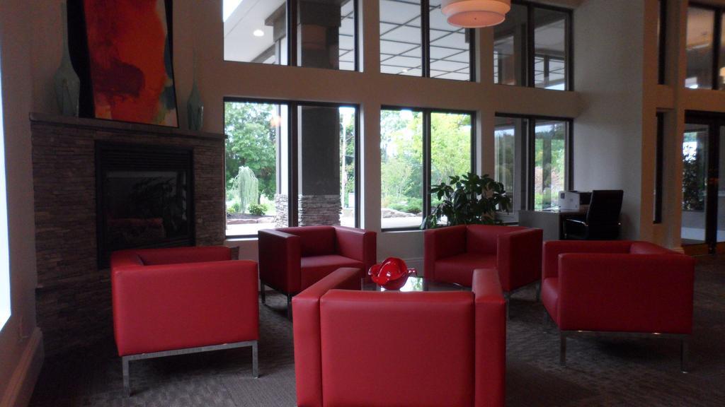 Ramada By Wyndham Rock Hill At Sullivan Center المظهر الخارجي الصورة